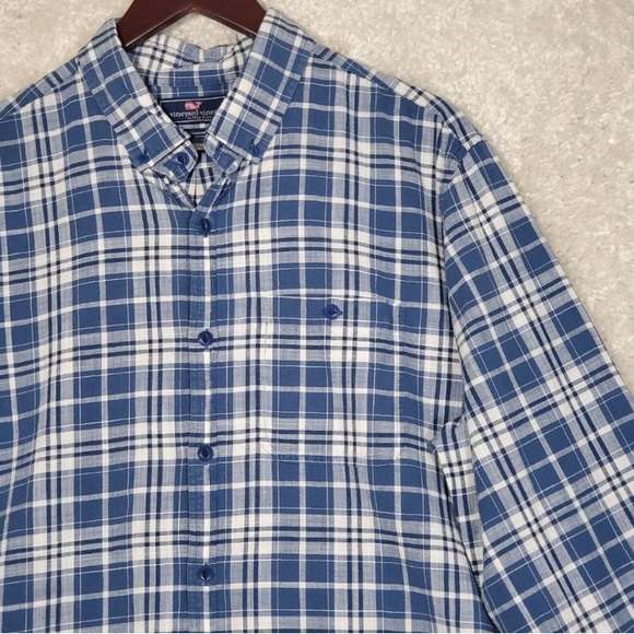 Vineyard Vines Casual Button Up XL - Picture 2 of 9
